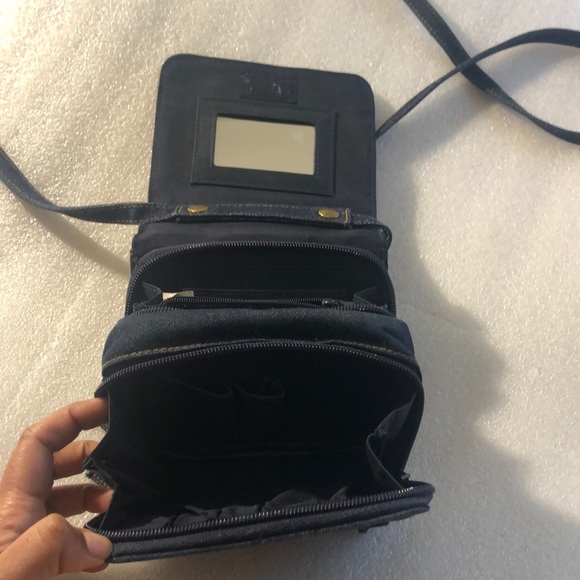 Vtg mini Demin cross body bag / purse . - Picture 5 of 17